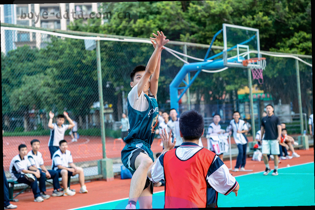 表格行与文档格式标签的抽象组合，无真实文件内容